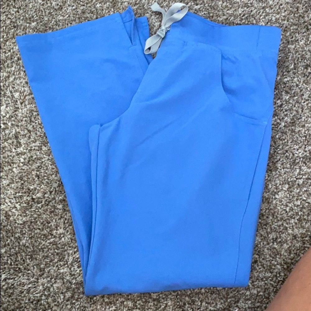 FIGS scrubs